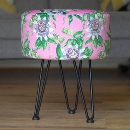 Round Hairpin Stool