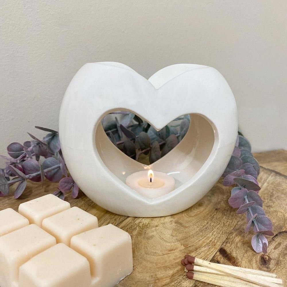 Oil or Wax Warmer in Pearl Heart Shape